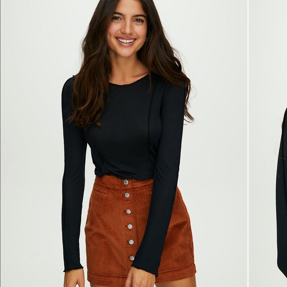 Wilfred Free Aritzia Orbit long sleeve